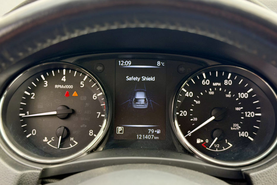 Продам Nissan Rogue 2.5 CVT (170 к.с.) • SL 2017 года в Киеве