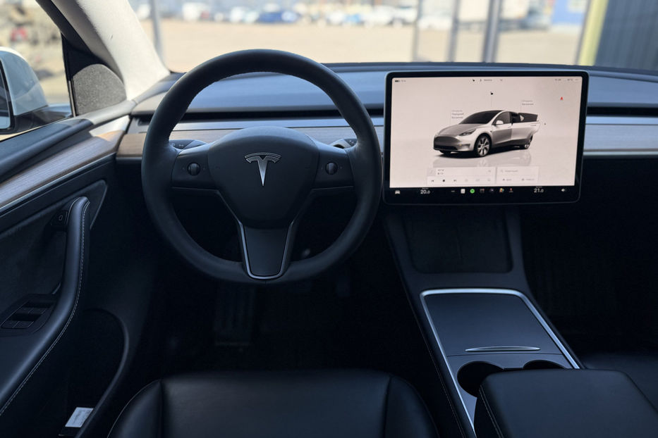 Продам Tesla Model Y Long Range 82 kWh Dual Motor  2022 года в Киеве