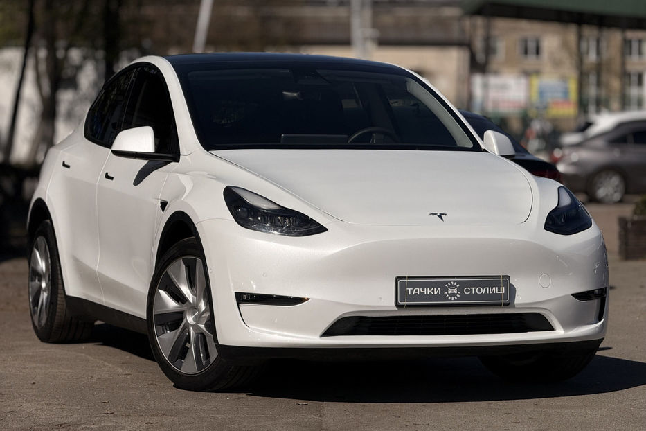 Продам Tesla Model Y Long Range 82 kWh Dual Motor  2022 года в Киеве