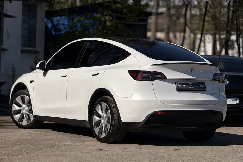 Продам Tesla Model Y Long Range 82 kWh Dual Motor  2022 года в Киеве
