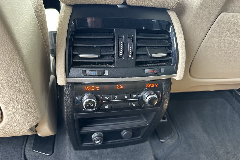 Продам BMW X5 Xdrive 35i 2016 года в Киеве