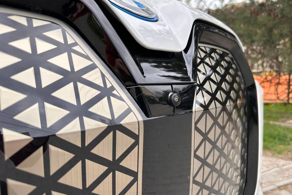 Продам BMW iX xdrive50 НОВА 2025 года в Черновцах