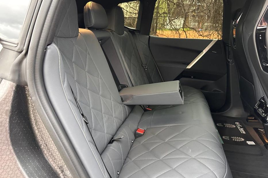 Продам BMW iX xdrive50 НОВА 2025 года в Черновцах