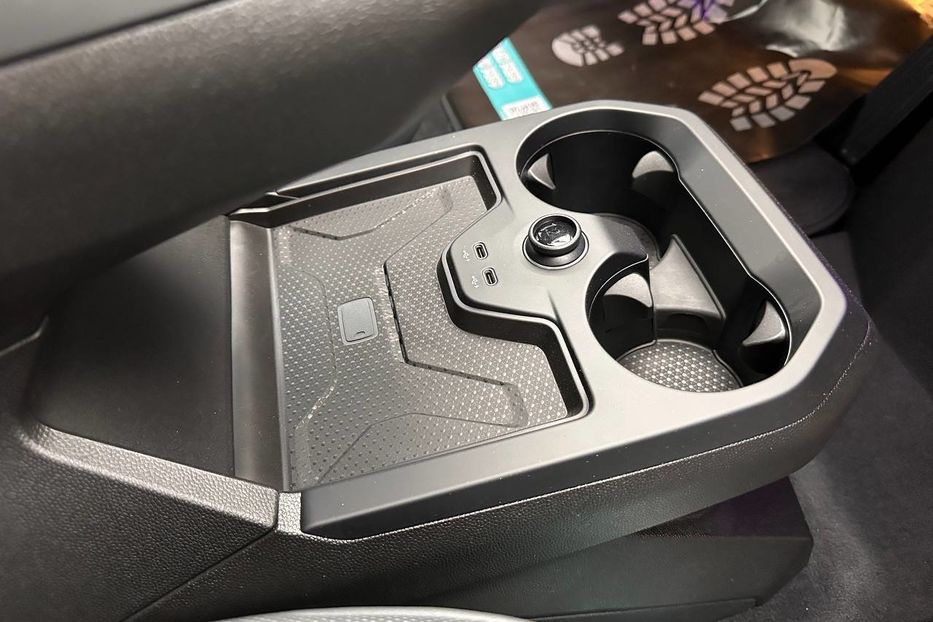 Продам BMW iX xdrive50 НОВА 2025 года в Черновцах