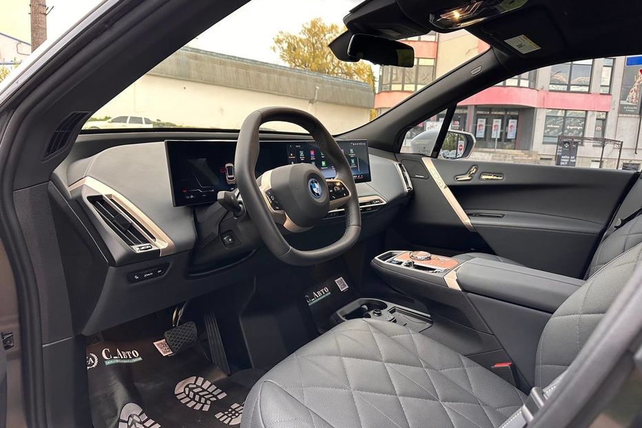 Продам BMW iX xdrive50 НОВА 2025 года в Черновцах