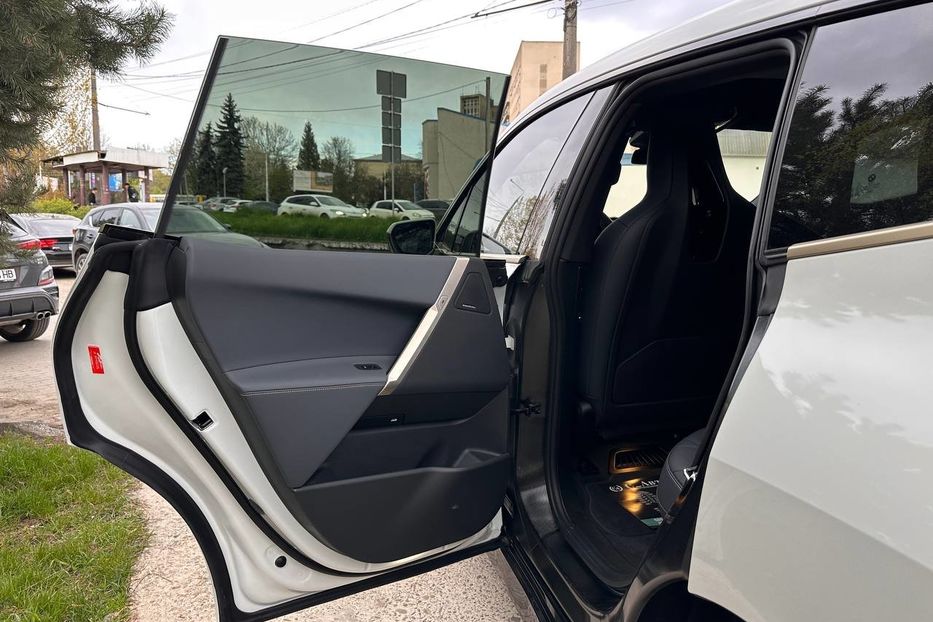 Продам BMW iX xdrive50 НОВА 2025 года в Черновцах