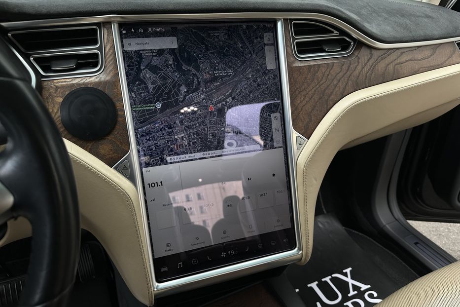 Продам Tesla Model X 90D 2016 года в Киеве