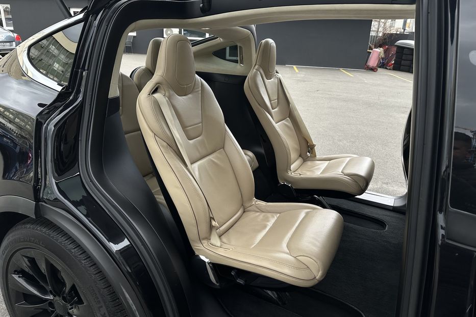 Продам Tesla Model X 90D 2016 года в Киеве