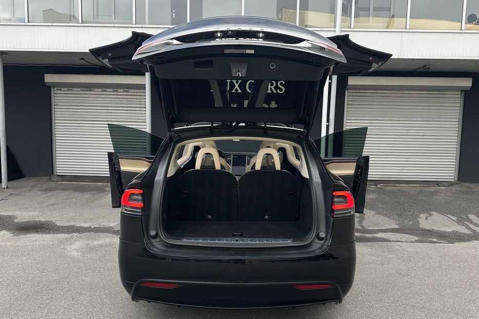 Продам Tesla Model X 90D 2016 года в Киеве