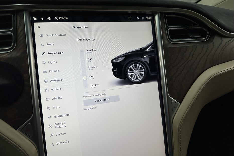 Продам Tesla Model X 90D 2016 года в Киеве