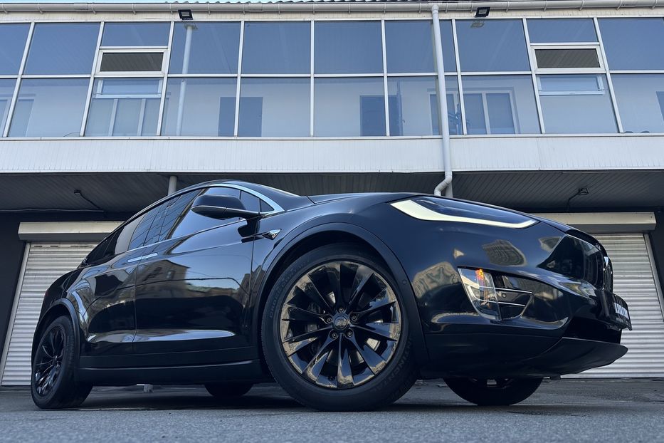 Продам Tesla Model X 90D 2016 года в Киеве