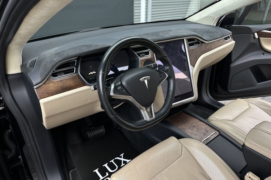 Продам Tesla Model X 90D 2016 года в Киеве