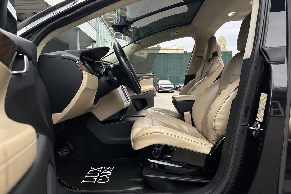 Продам Tesla Model X 90D 2016 года в Киеве