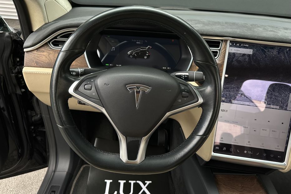 Продам Tesla Model X 90D 2016 года в Киеве