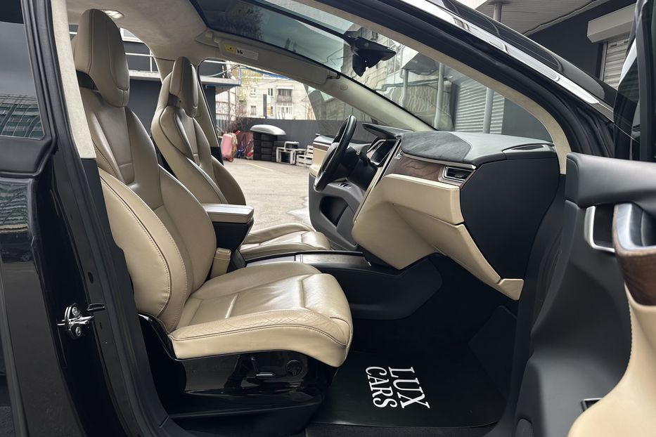 Продам Tesla Model X 90D 2016 года в Киеве