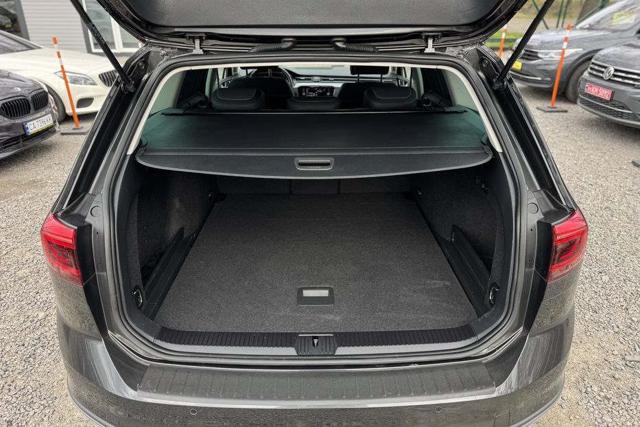 Продам Volkswagen Passat Alltrack B8+ 200(кс) 2022 года в г. Умань, Черкасская область