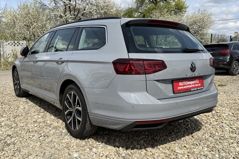 Продам Volkswagen Passat B8 150к.с. МАСАЖ,КАМЕРА,FULL LED 2022 года в Львове