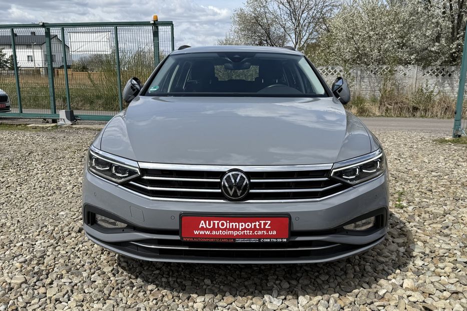 Продам Volkswagen Passat B8 150к.с. МАСАЖ,КАМЕРА,FULL LED 2022 года в Львове