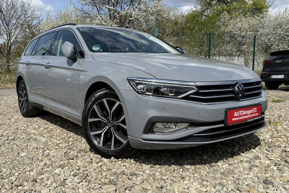 Продам Volkswagen Passat B8 150к.с. МАСАЖ,КАМЕРА,FULL LED 2022 года в Львове