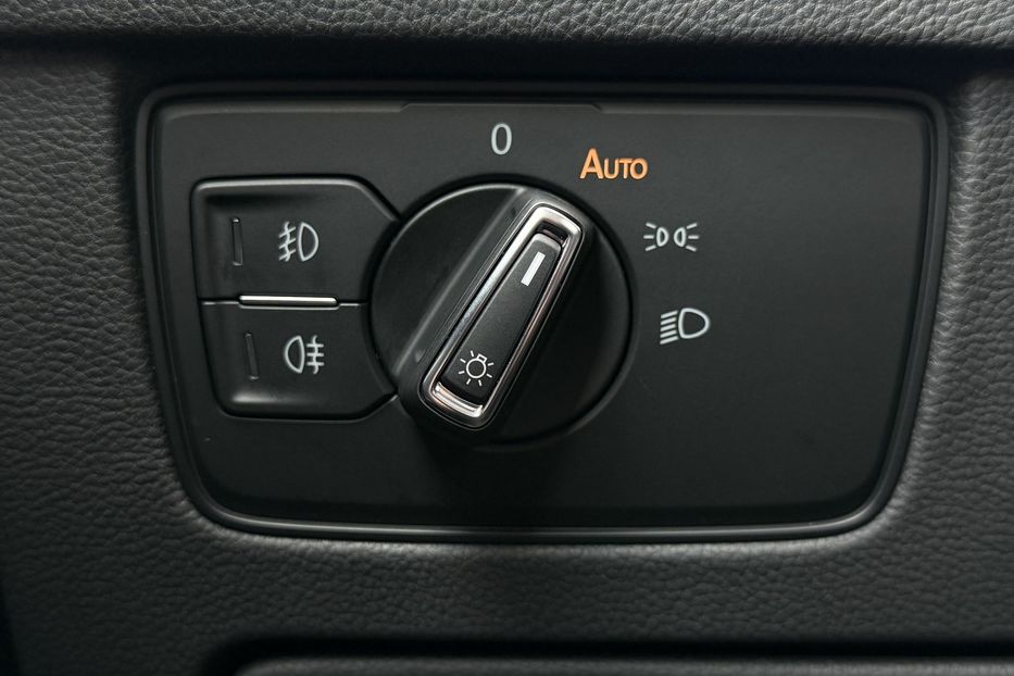 Продам Volkswagen Passat B8 150к.с. МАСАЖ,КАМЕРА,FULL LED 2022 года в Львове