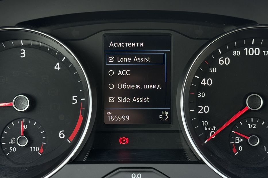 Продам Volkswagen Passat B8 150к.с. МАСАЖ,КАМЕРА,FULL LED 2022 года в Львове