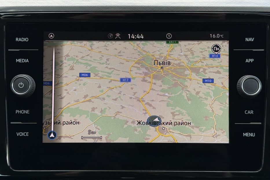 Продам Volkswagen Passat B8 150к.с. МАСАЖ,КАМЕРА,FULL LED 2022 года в Львове