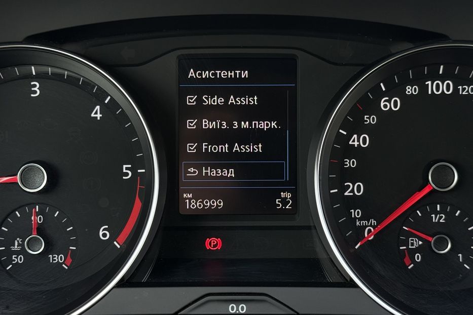 Продам Volkswagen Passat B8 150к.с. МАСАЖ,КАМЕРА,FULL LED 2022 года в Львове