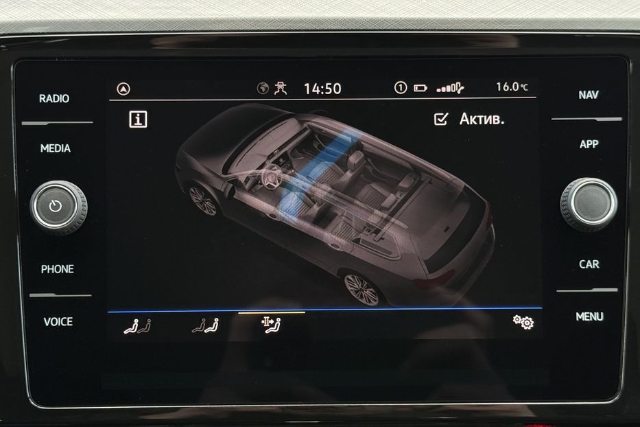 Продам Volkswagen Passat B8 150к.с. МАСАЖ,КАМЕРА,FULL LED 2022 года в Львове