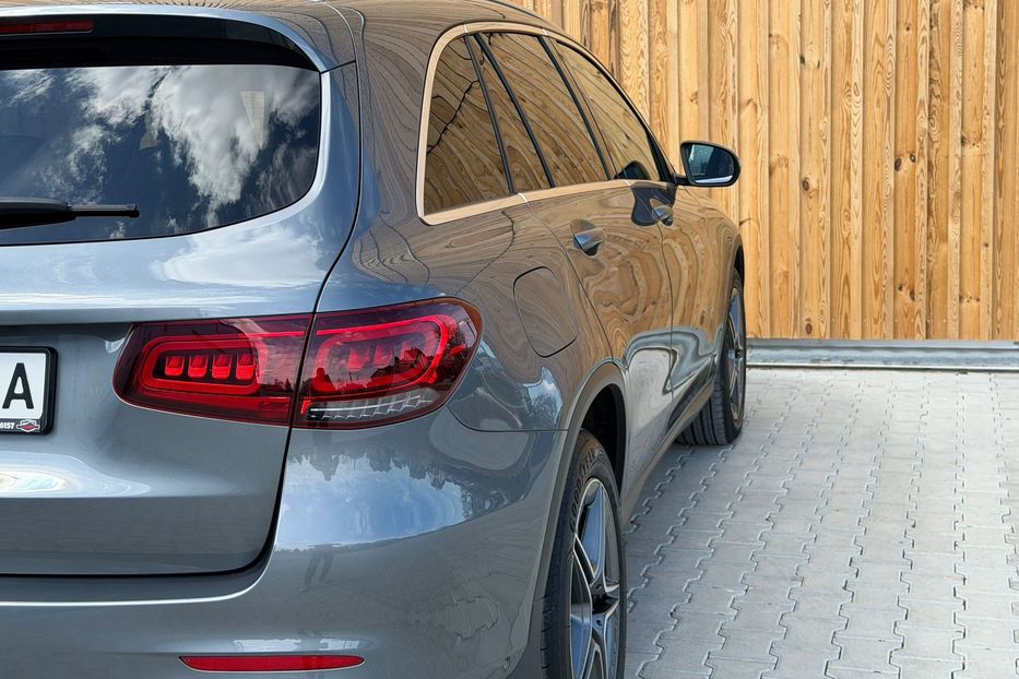 Продам Mercedes-Benz GLC-Class НЕ МАЛЬОВАНИЙ 4Х4 LED MAX 2020 года в Львове