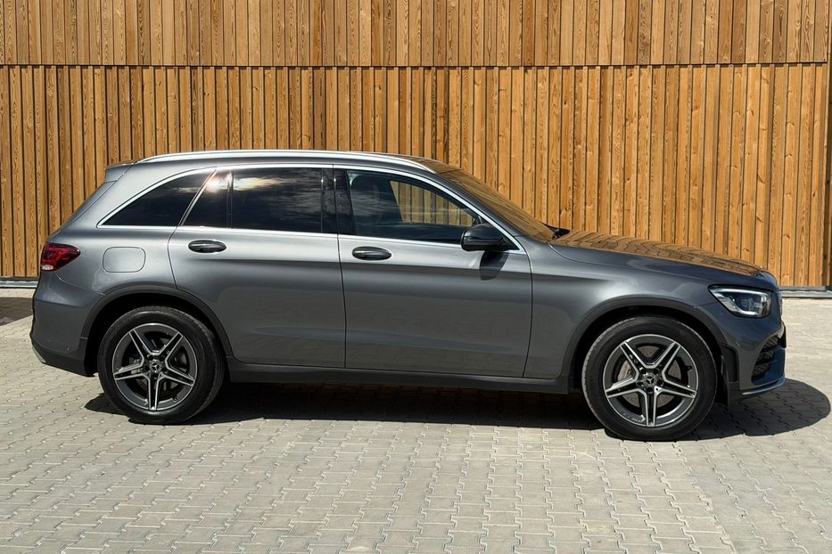 Продам Mercedes-Benz GLC-Class НЕ МАЛЬОВАНИЙ 4Х4 LED MAX 2020 года в Львове