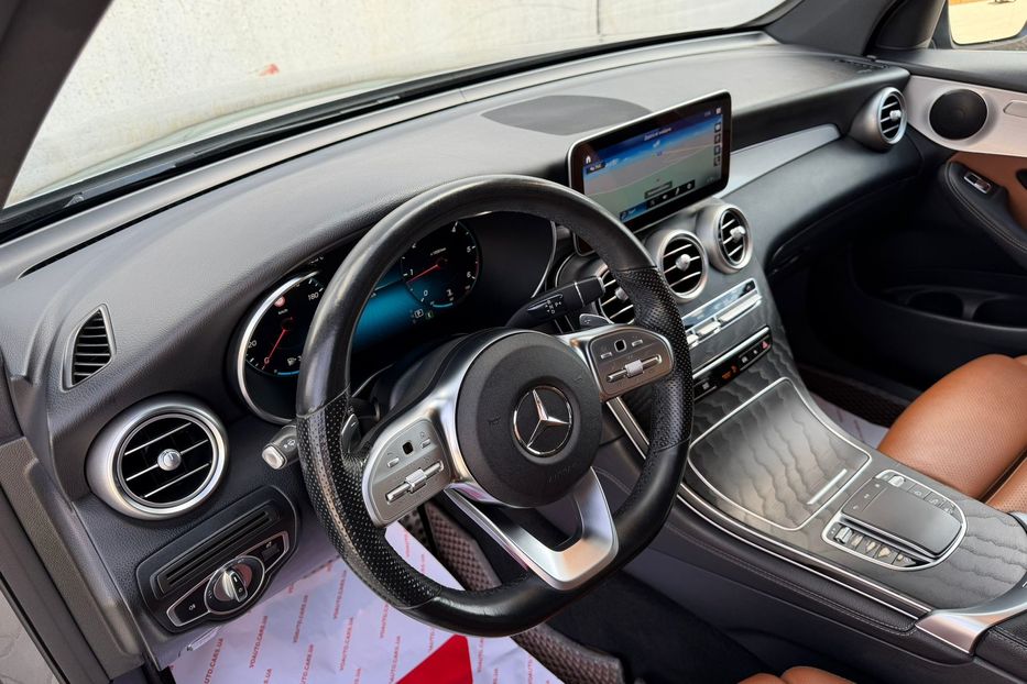 Продам Mercedes-Benz GLC-Class НЕ МАЛЬОВАНИЙ 4Х4 LED MAX 2020 года в Львове