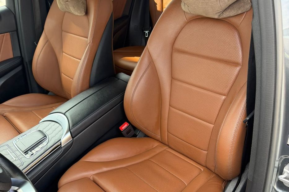 Продам Mercedes-Benz GLC-Class НЕ МАЛЬОВАНИЙ 4Х4 LED MAX 2020 года в Львове