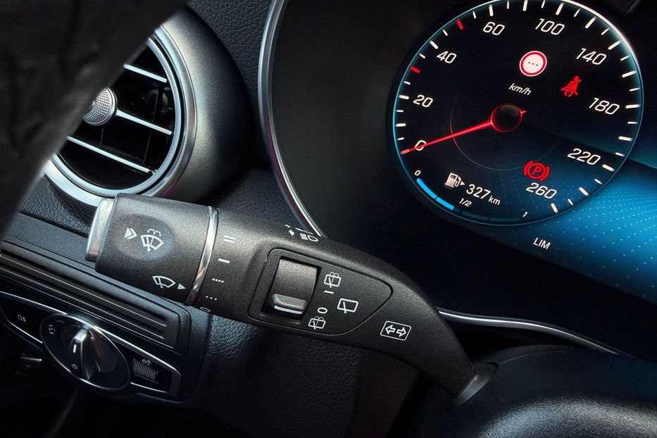 Продам Mercedes-Benz GLC-Class НЕ МАЛЬОВАНИЙ 4Х4 LED MAX 2020 года в Львове