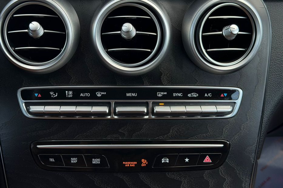 Продам Mercedes-Benz GLC-Class НЕ МАЛЬОВАНИЙ 4Х4 LED MAX 2020 года в Львове