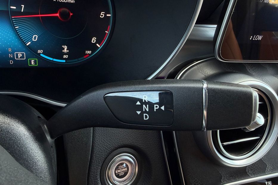 Продам Mercedes-Benz GLC-Class НЕ МАЛЬОВАНИЙ 4Х4 LED MAX 2020 года в Львове