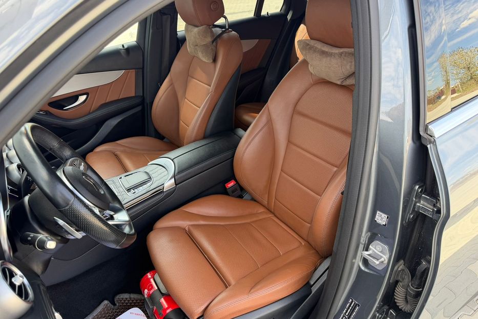 Продам Mercedes-Benz GLC-Class НЕ МАЛЬОВАНИЙ 4Х4 LED MAX 2020 года в Львове