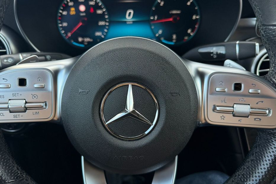 Продам Mercedes-Benz GLC-Class НЕ МАЛЬОВАНИЙ 4Х4 LED MAX 2020 года в Львове