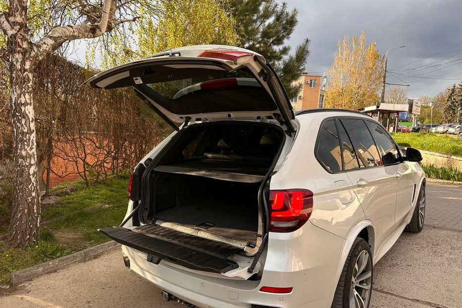 Продам BMW X5 2016 года в Черновцах