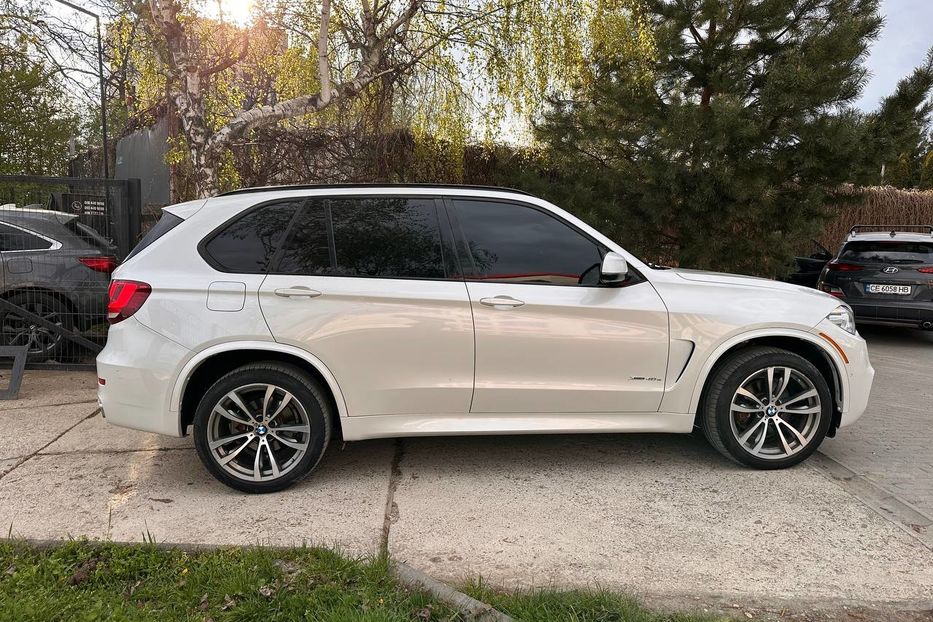 Продам BMW X5 2016 года в Черновцах