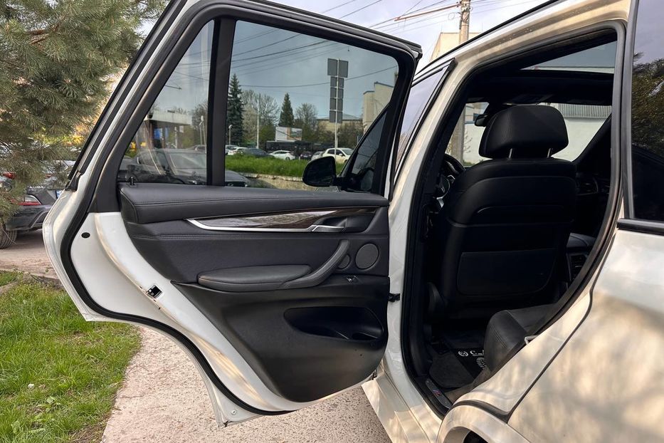 Продам BMW X5 2016 года в Черновцах