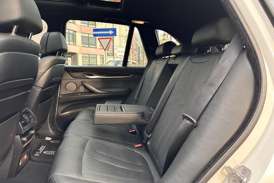 Продам BMW X5 2016 года в Черновцах