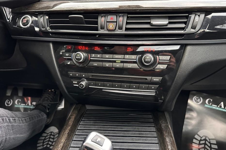 Продам BMW X5 2016 года в Черновцах