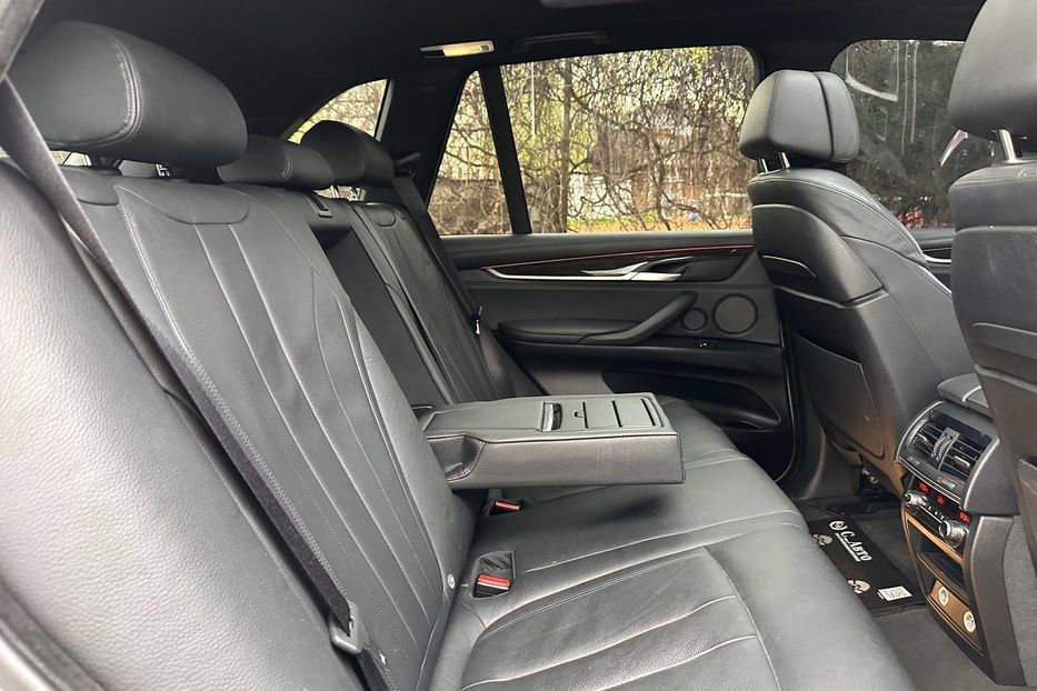 Продам BMW X5 2016 года в Черновцах