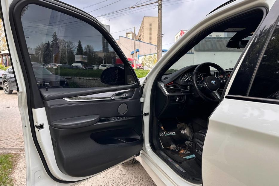 Продам BMW X5 2016 года в Черновцах