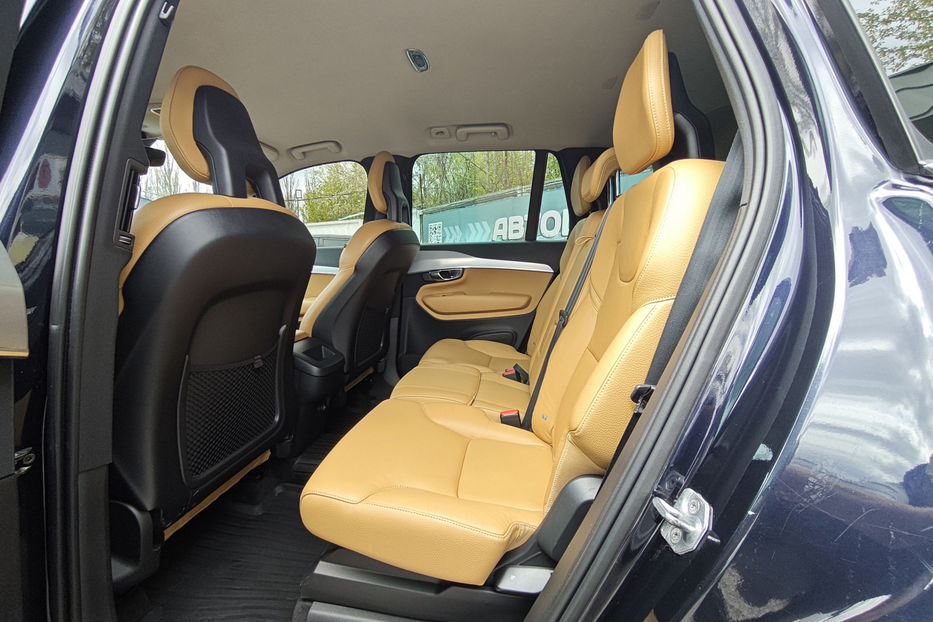 Продам Volvo XC90 2.0 6AT (190 к.с.) FWD 2015 года в Киеве