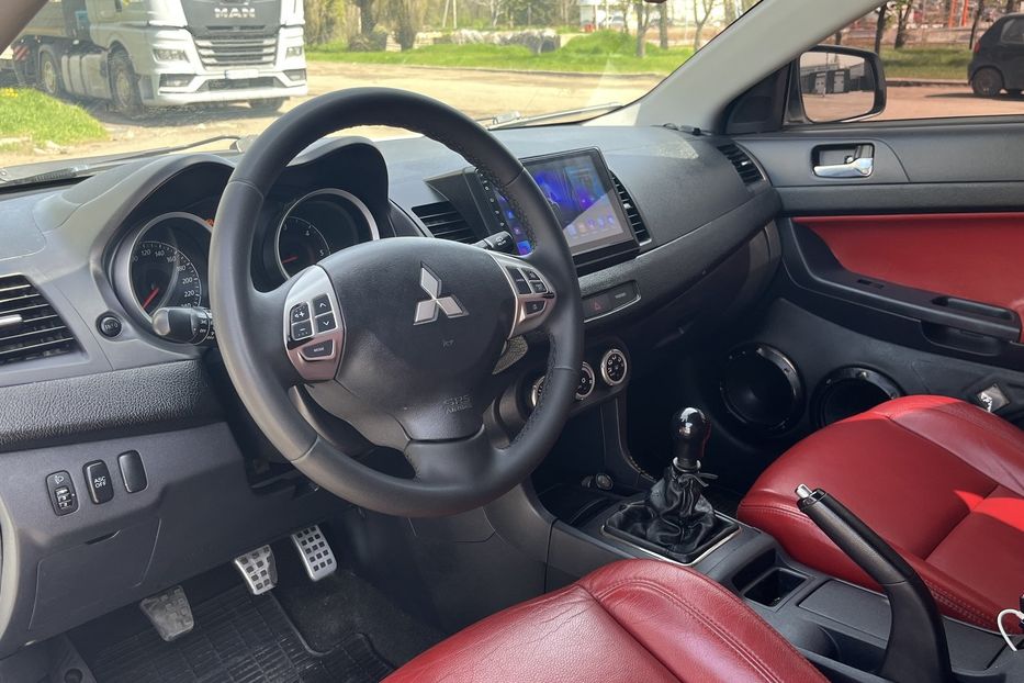 Продам Mitsubishi Lancer X Sportback TDI Full 2008 года в Николаеве