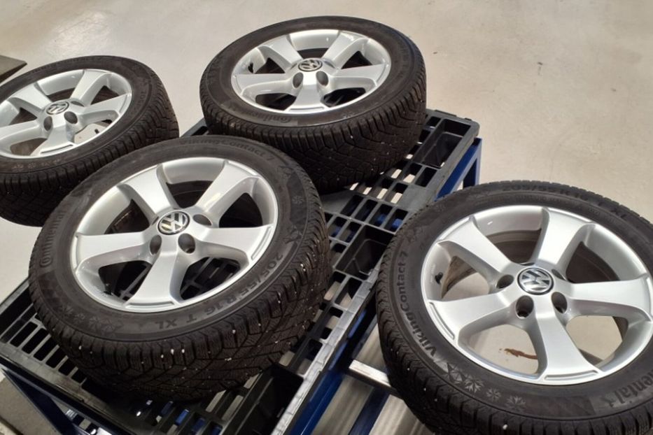 Продам Volkswagen Passat B7 Highline 140 2011 года в Луцке