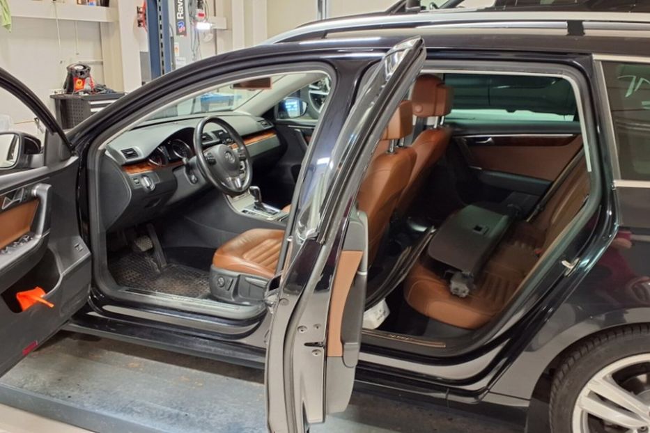 Продам Volkswagen Passat B7 Highline 140 2011 года в Луцке