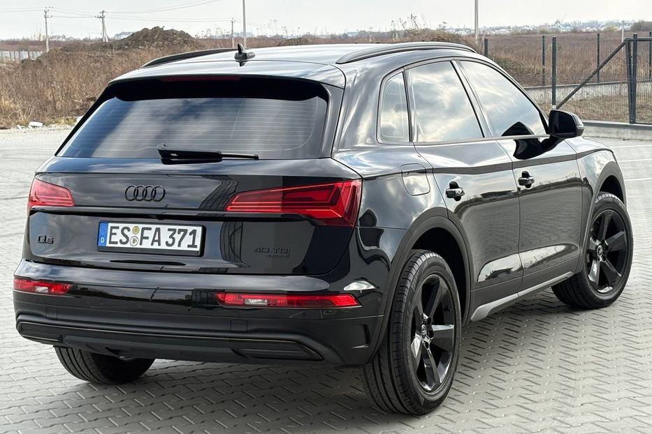 Продам Audi Q5 4X4 BLEСK PAKET LED  2021 года в Львове