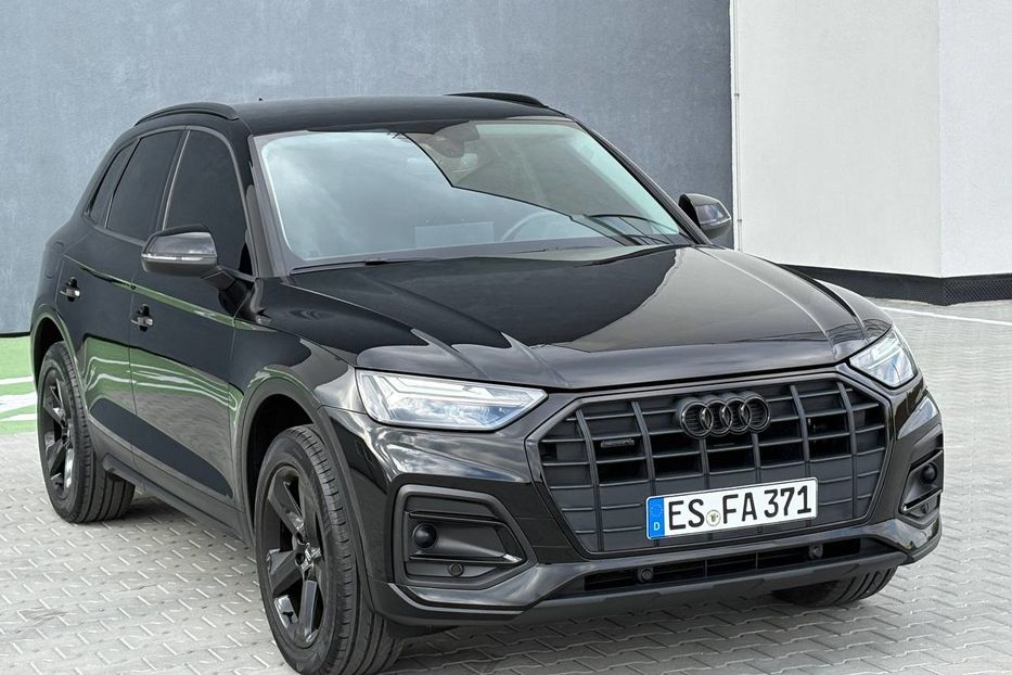 Продам Audi Q5 4X4 BLEСK PAKET LED  2021 года в Львове